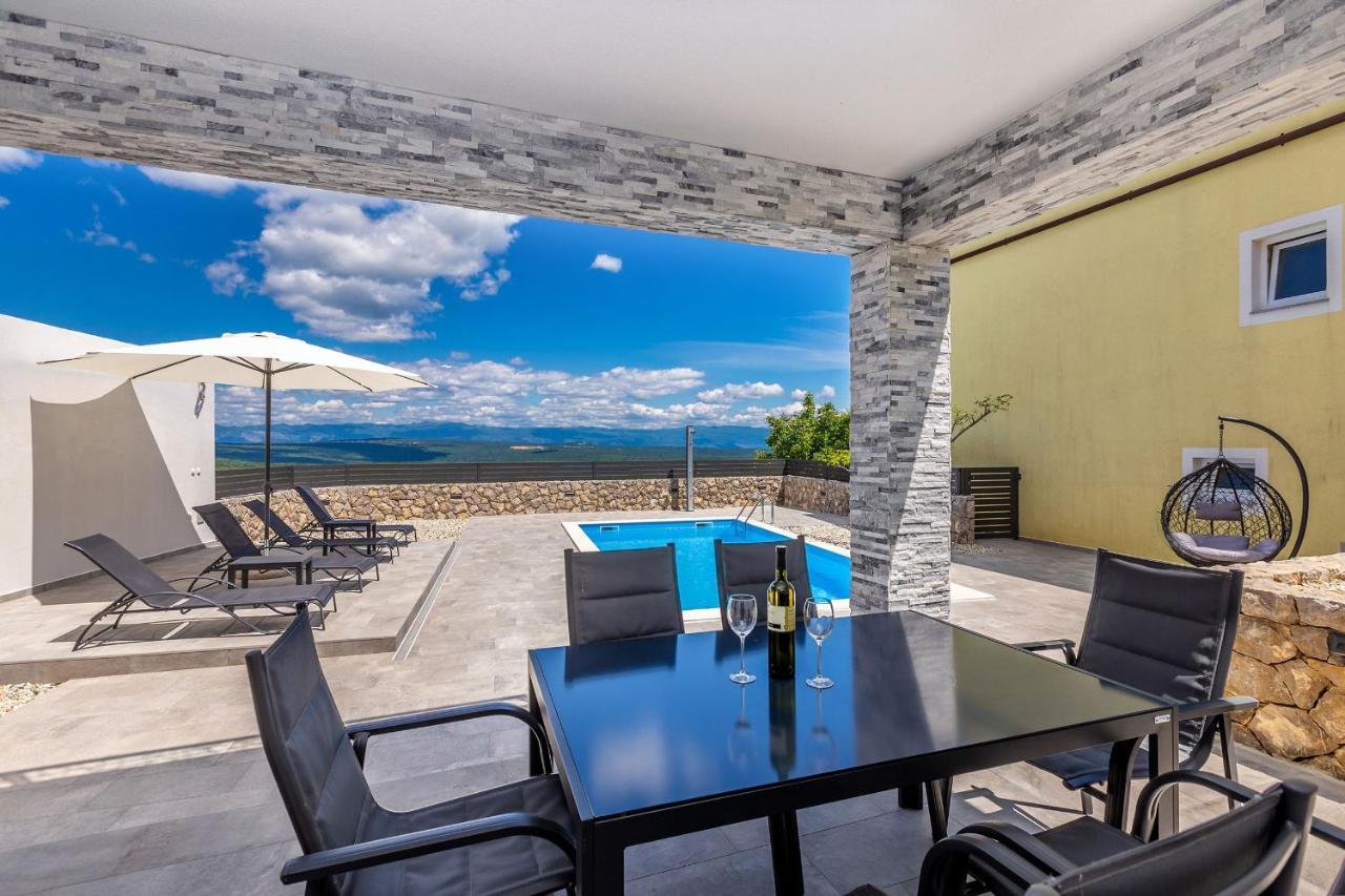 Holiday House San Michele Vrh  Экстерьер фото