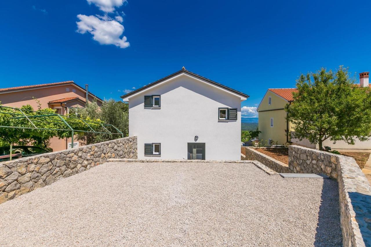 Holiday House San Michele Vrh  Экстерьер фото